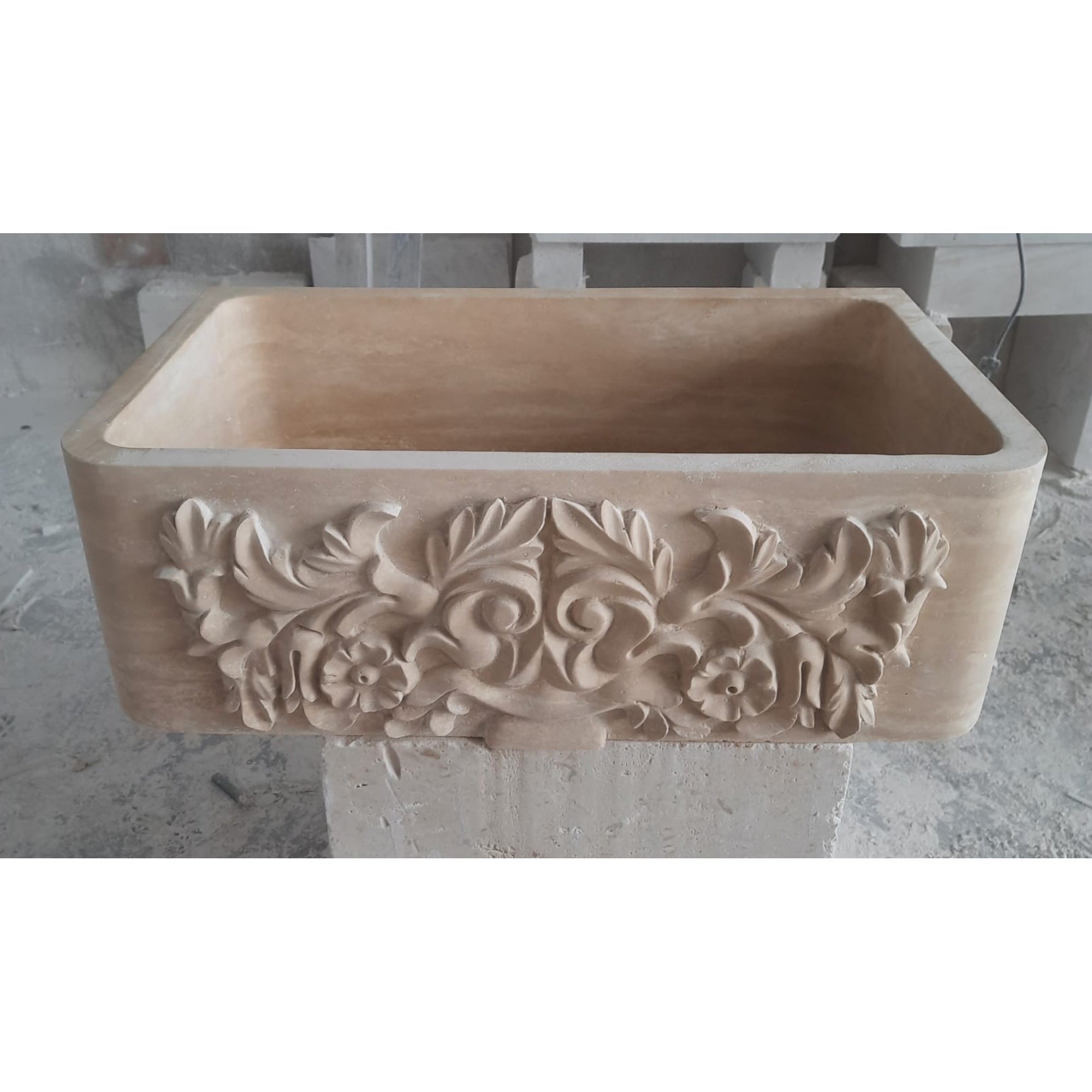 Fregadero de cocina de estilo rústico con faldón, de piedra natural travertino claro «Troia» (Ancho) 46 cm (Largo) 77 cm (Alto) 26 cm