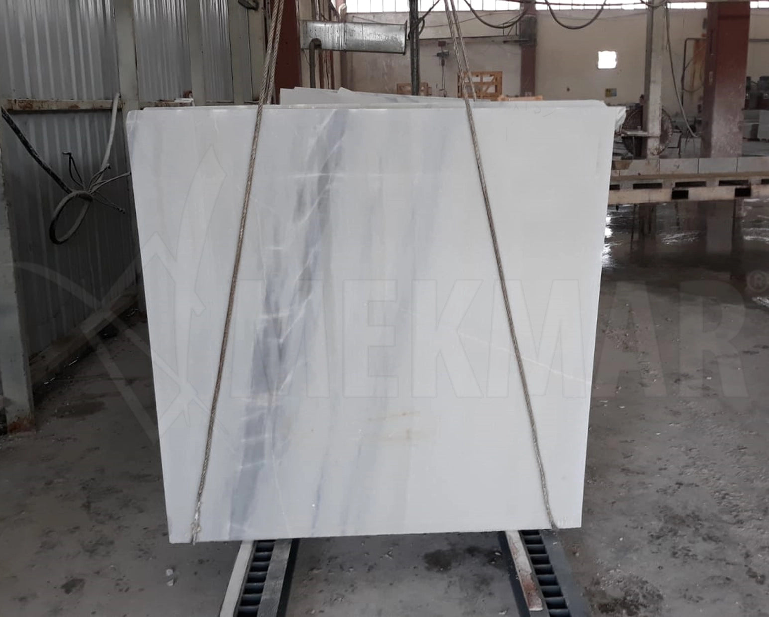 Mende White Marble Slab - 2