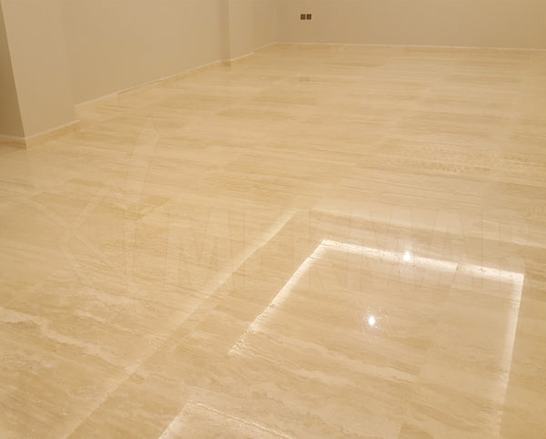 ترافرتين كلاسيكي بقطع عروقي مصقول