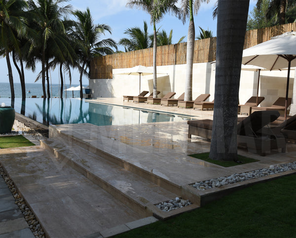 Classic Vein Cut Travertine Stairs