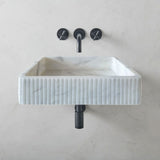 Lavabo de salle de bains en marbre blanc de Carrare, à fixation murale, texture nervurée (L) 41 cm (l) 61 cm (H) 16 cm