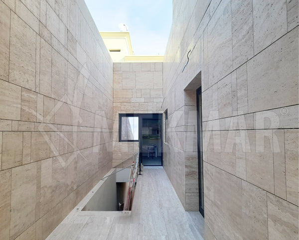 Classic Vein Cut Travertine Natural