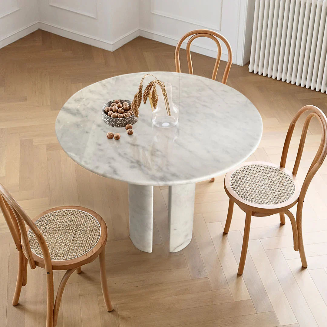 Mesa de comedor redonda de mármol blanco de Carrara con patas redondas de mármol (diámetro) 122 cm (altura) 92 cm
