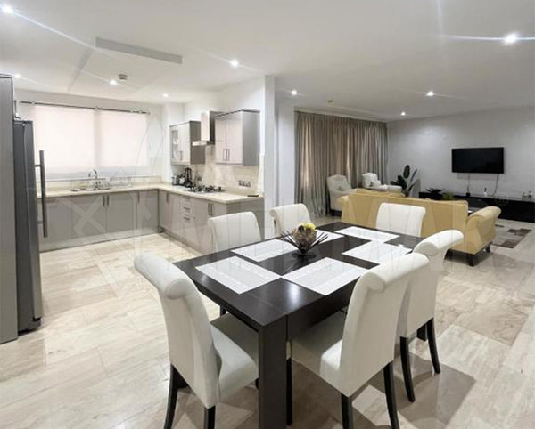 ترافرتين طبيعي بنمط الأوردة الكلاسيكي