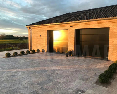 Travertino gris plateado