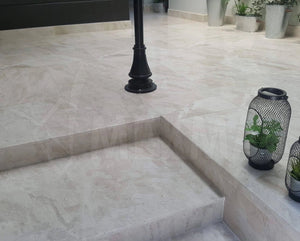 Escalera de mármol Diana Royal - 1