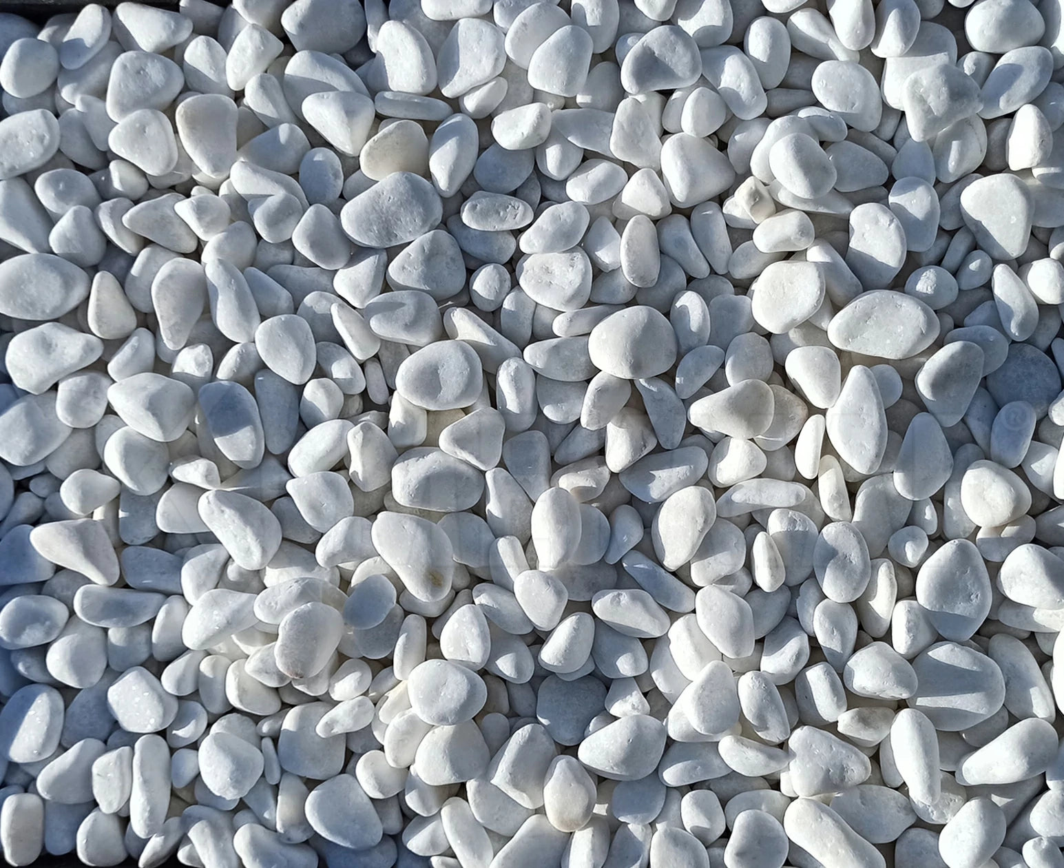 Snow Flakes Pebble - 1