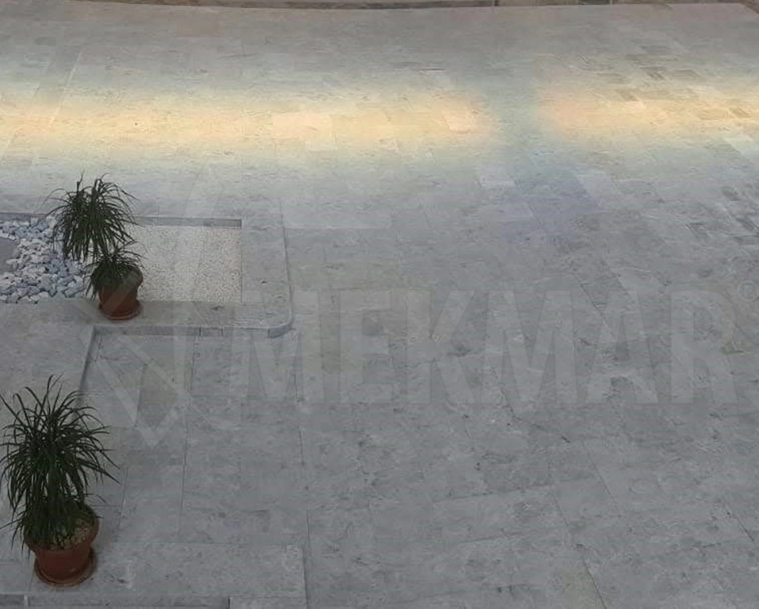 Tundra Light Marble - 1