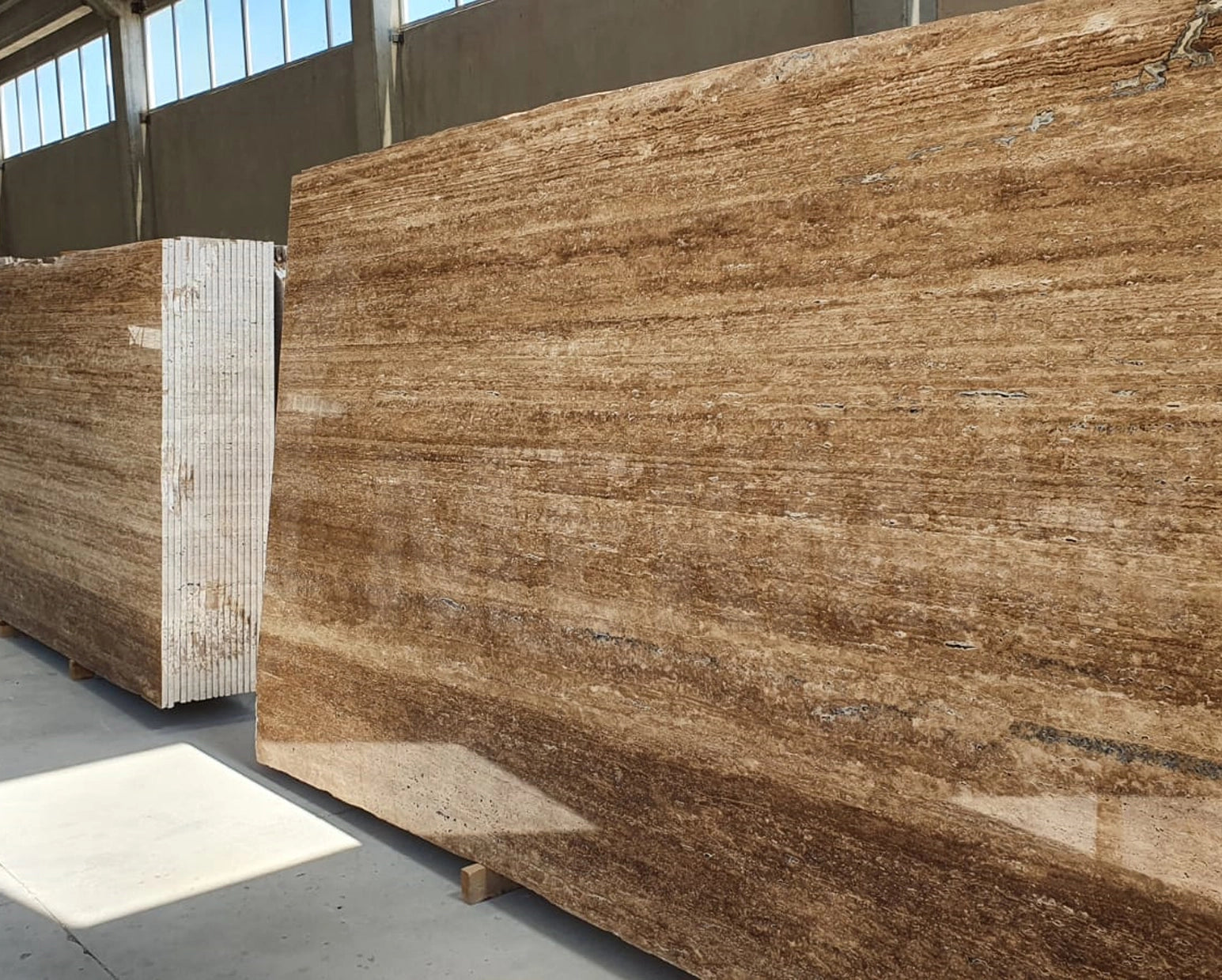 Noche Vein Cut Travertine Slab - 7