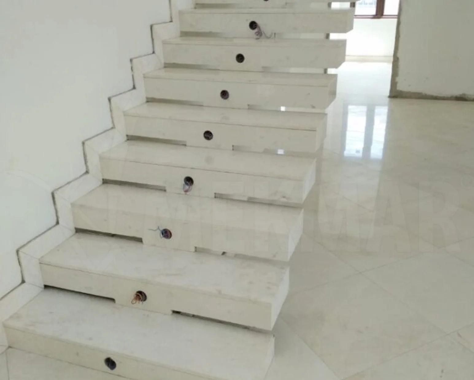 Vanilla Beige Marble Stairs - 2