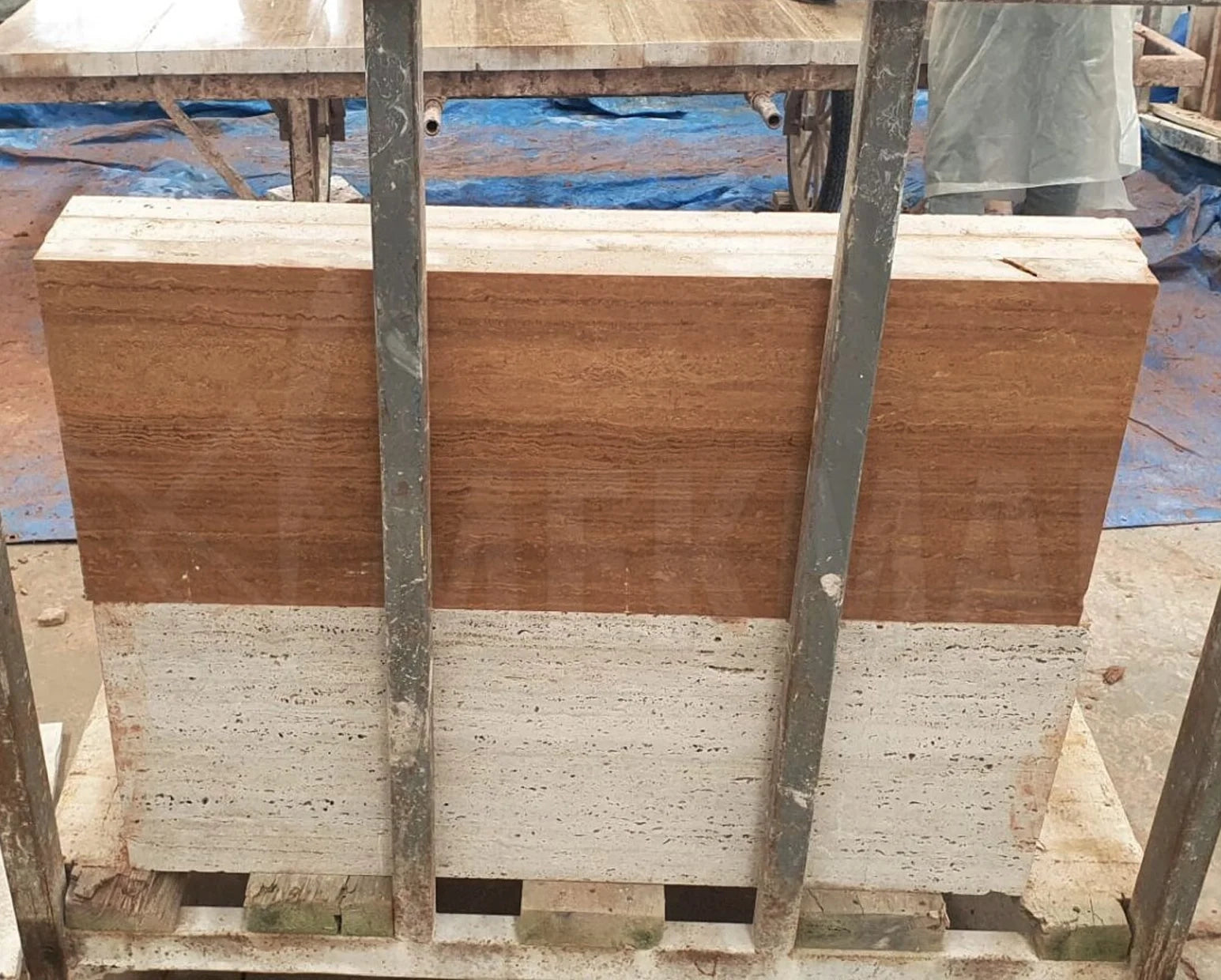 Noche Vein Cut Travertine Stairs - 4