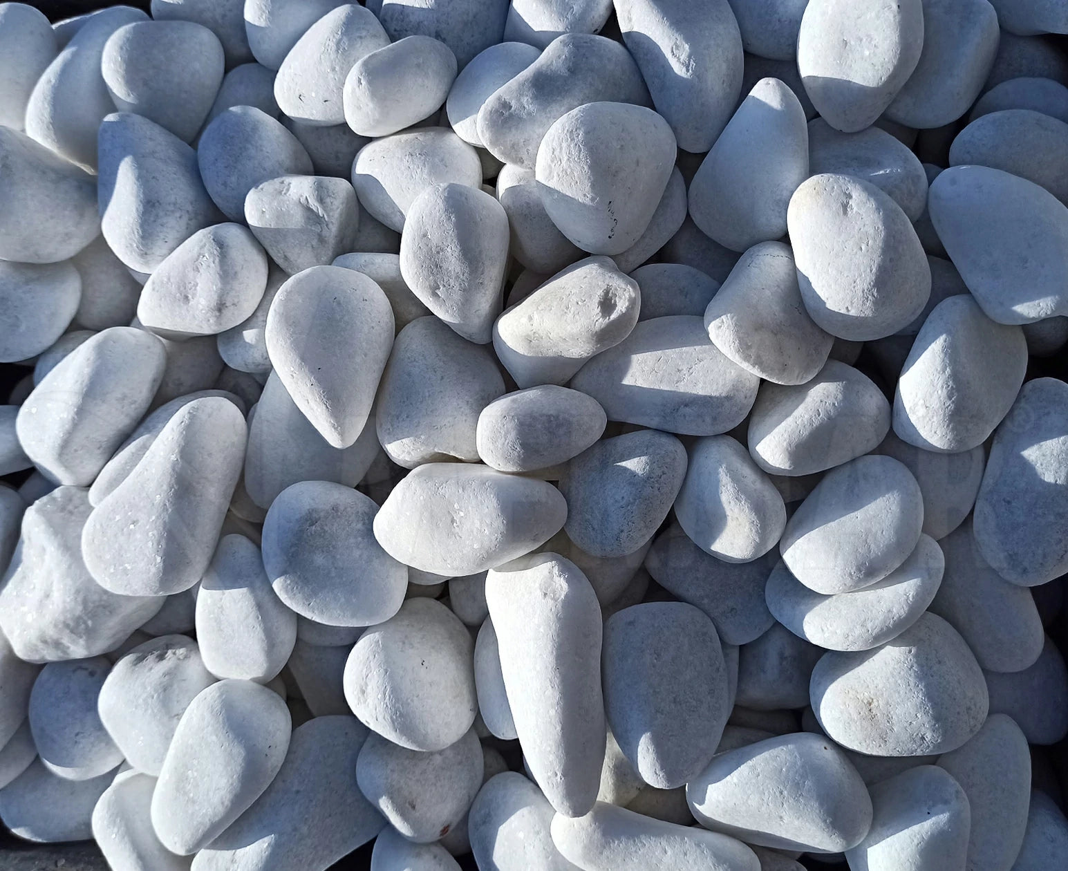 Snow Flakes Pebble - 3