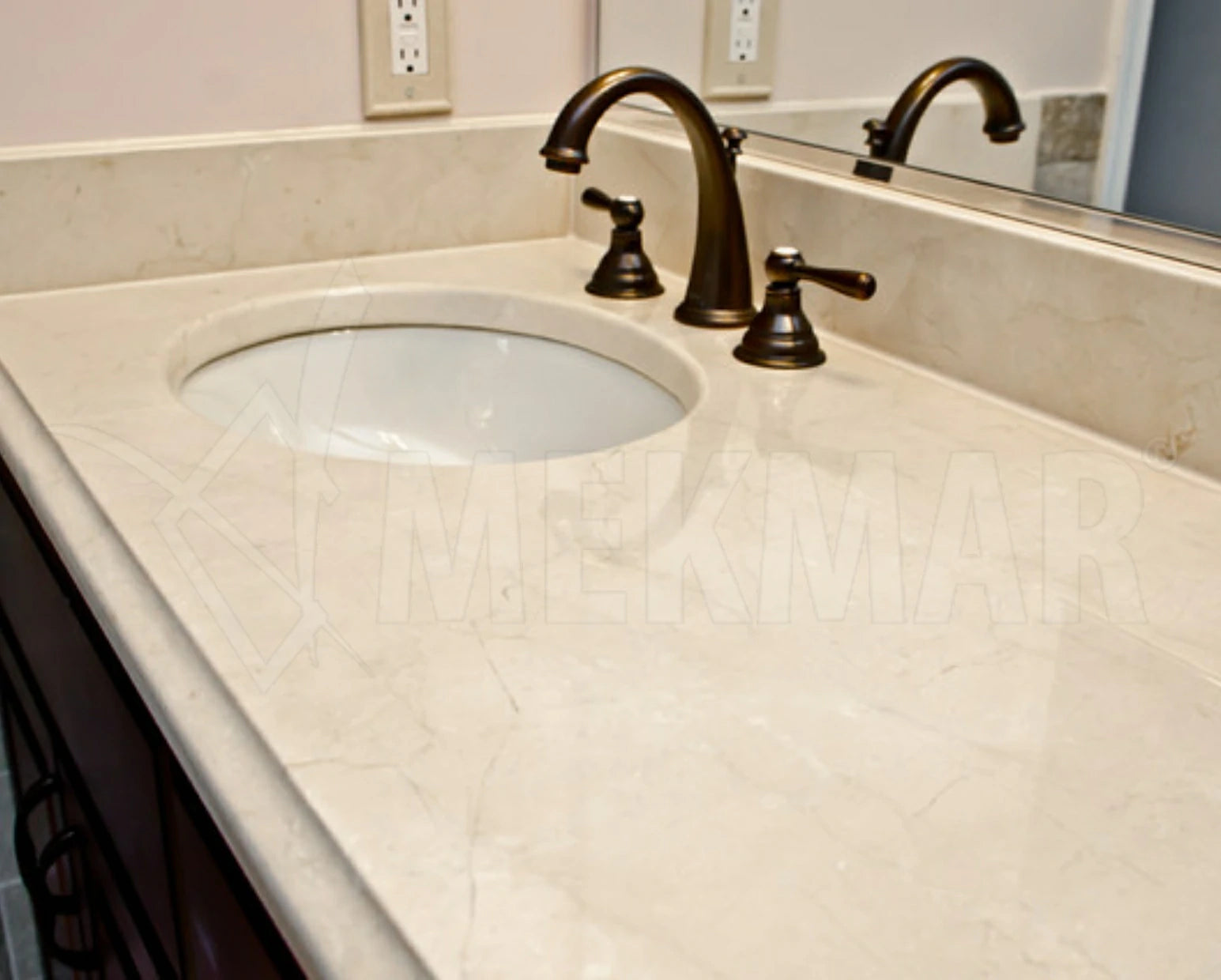 Plan de travail en marbre beige - 2