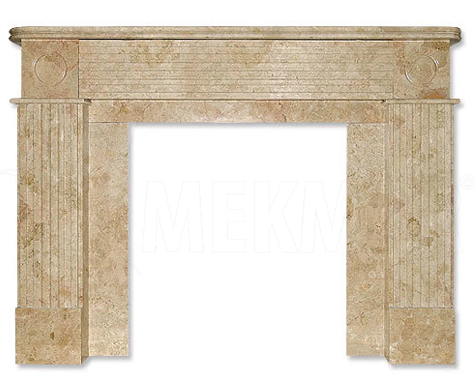 Chimenea clásica de travertino - 1